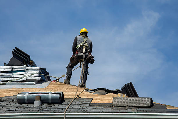 Professional Gutter Installation technician working in Hingham, WI